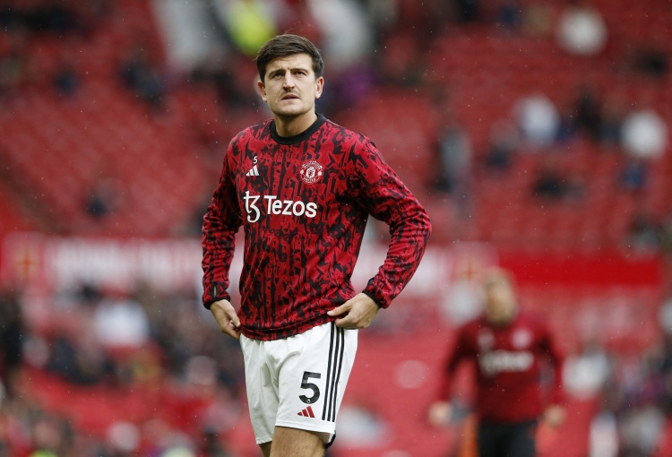 卡拉格:曼联防线速度慢中场缺跑动,防守阵型非常松散