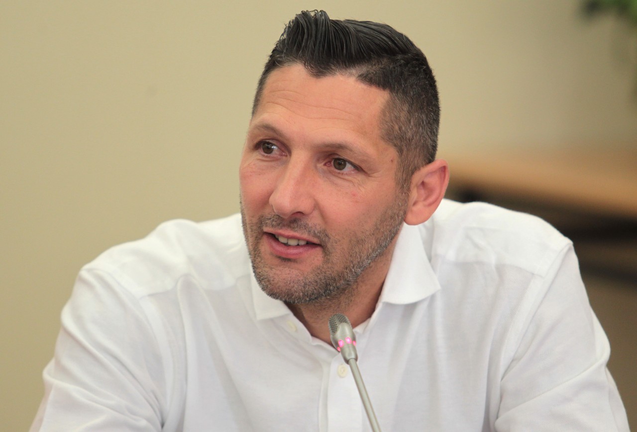 马特拉齐:劳塔罗&小图拉姆表现出色,桑切斯无法首发很正常